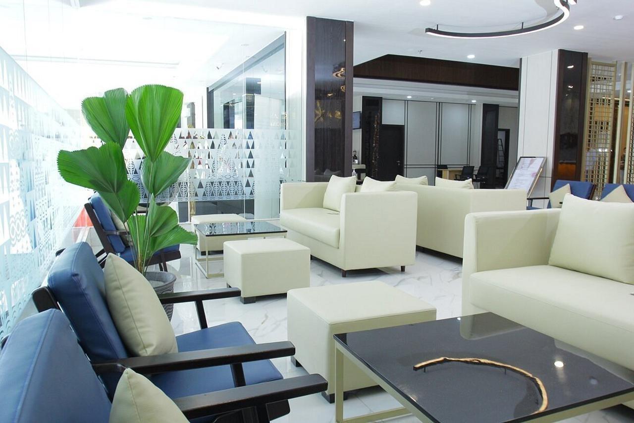 @Hom Premiere By Horison Abepura Hotel Jayapura Exterior photo